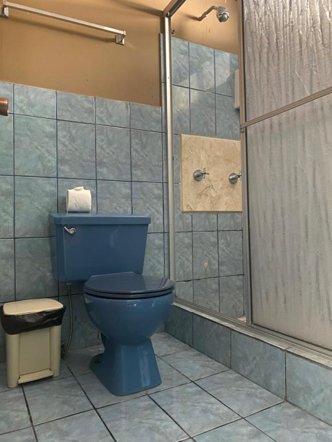 Hotel Uran Rivas Ngoại thất bức ảnh